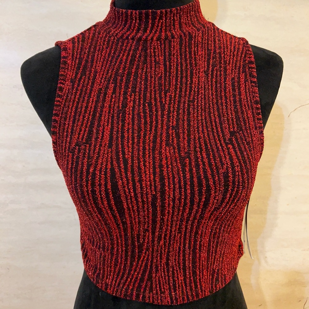 Nwt- Madden Nyc Shimmering Metallic Jacquard Mock Neck Top